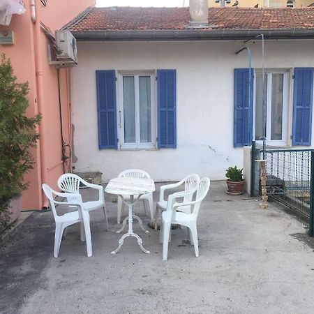 Calme Et Tranquillite Et Un Soupir Villa Menton Dış mekan fotoğraf
